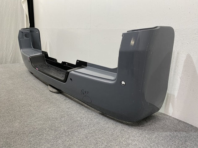 キャラバン NV350 標準 E26 純正 リア バンパー 85022 3XA0A ステルス