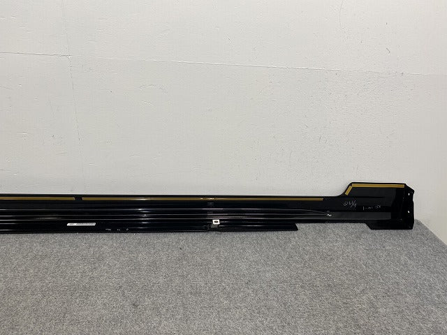 新品!クラウン マジェスタ 210系/GWS214/AWS215 純正 左 サイドステップ/サイドスカート MODELLISTA/モデリスタ D2611-41310-00(141785)