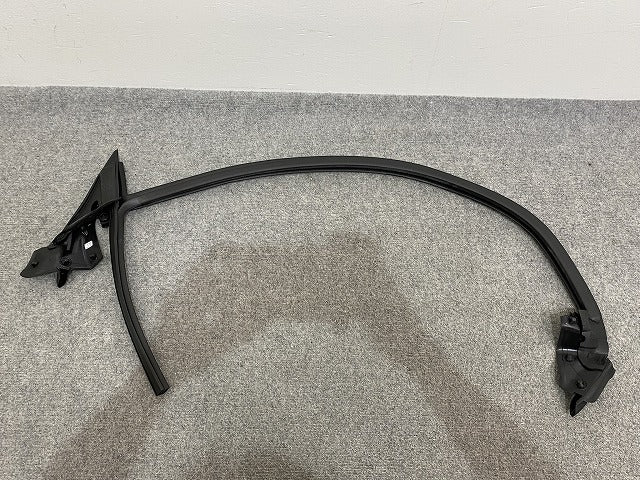 新品!TTクーペ 2014-2019 純正 左 ドアラバードアシールウェザーストリップ 8S0.837.479 8S0837479B ブラック アウディ(141791)