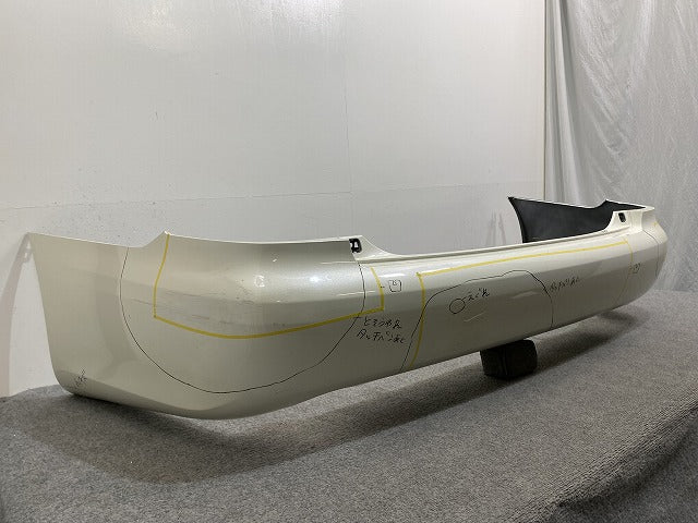 クラウン ロイヤル ゼロクラウン/ゼロクラ 18系/GRS180/GRS183/GRS182/GRS181 純正 リア バンパー 52159-30340 ホワイト 062(141816)