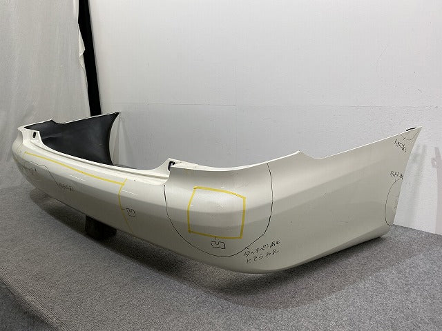 クラウン ロイヤル ゼロクラウン/ゼロクラ 18系/GRS180/GRS183/GRS182/GRS181 純正 リア バンパー 52159-30340 ホワイト 062(141816)