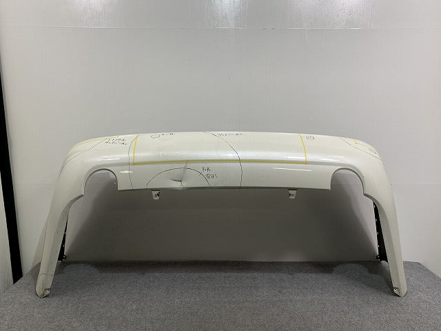 クラウン ロイヤル ゼロクラウン/ゼロクラ 18系/GRS180/GRS183/GRS182/GRS181 純正 リア バンパー 52159-30340 ホワイト 062(141816)