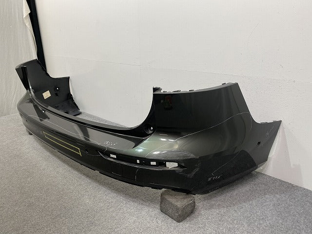 V60 ZB 純正 リア バンパー パイングレーメタリック 724 ボルボ(141829)