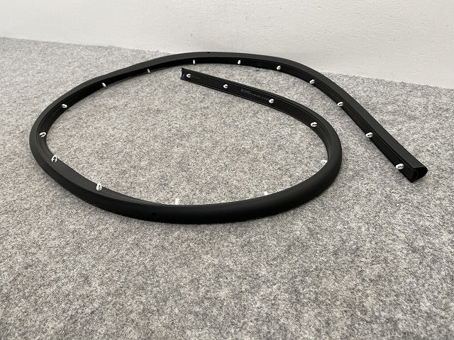 新品!Sクラス W217  ﾌﾛﾝﾄﾄﾞｱｳｪｻﾞｰｽﾄﾘｯﾌﾟRH A 217 720 06 54 2177200654 メルセデスベンツ(141840)