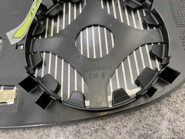 新品!ニュービートル 9C系/1999-2005 純正 右  ドアミラーレンズ 1C2857522H フォルクスワーゲン(141851)