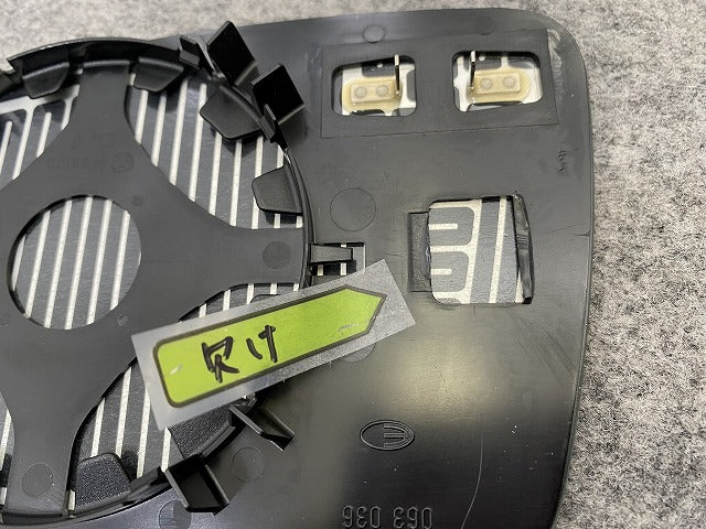 新品!ニュービートル 9C系/1999-2005 純正 右  ドアミラーレンズ 1C2857522H フォルクスワーゲン(141852)