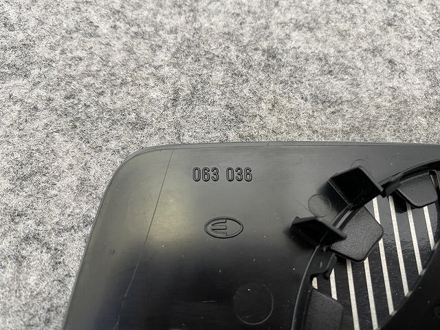 新品!ニュービートル 9C系/1999-2005 純正 右  ドアミラーレンズ 1C2857522H フォルクスワーゲン(141854)