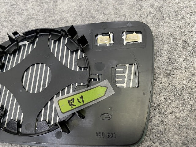 新品!ニュービートル 9C系/1999-2005 純正 右  ドアミラーレンズ 1C2857522H フォルクスワーゲン(141857)