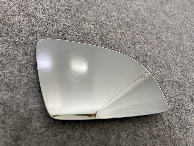 新品!ニュービートル 9C系/1999-2005 純正 右  ドアミラーレンズ 1C2857522H フォルクスワーゲン(141858)