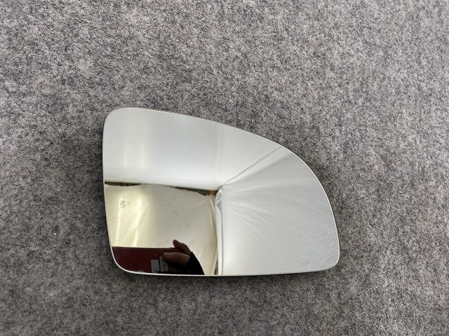 新品!ニュービートル 9C系/1999-2005 純正 右  ドアミラーレンズ 1C2857522H フォルクスワーゲン(141859)
