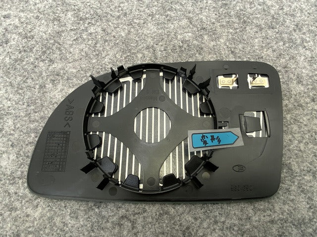 新品!ニュービートル 9C系/1999-2005 純正 右  ドアミラーレンズ 1C2857522H フォルクスワーゲン(141860)