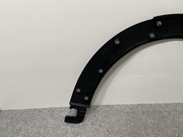 新品!ミニ F55/F56/F57 純正 左 フロント フェンダーアーチモール/オーバーフェンダー 5177 7 300 819 51777300819 素地 MINI(141905)
