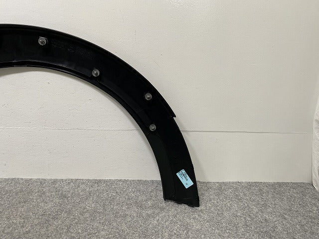 新品!ミニ F55/F56/F57 純正 左 フロント フェンダーアーチモール/オーバーフェンダー 5177 7 300 819 51777300819 素地 MINI(141905)