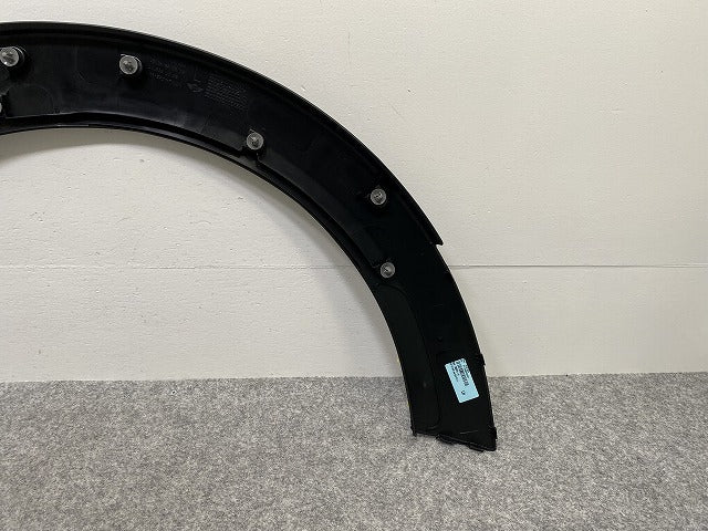 新品!ミニ F55/F56/F57 純正 左 フロント フェンダーアーチモール/オーバーフェンダー 5177 7 300 819 51777300819 素地 MINI(141908)