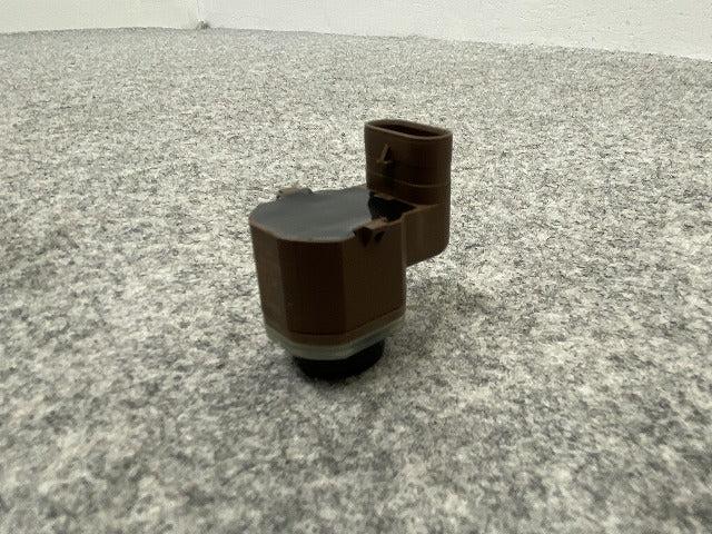新品!7シリーズ F01/F02/2009-2015  ﾊﾟｰｷﾝｸﾞｾﾝｻｰ 2901181813 66209233032 BMW(141920)
