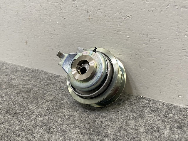 新品!ﾋﾞｰﾄﾙ/ｺﾞﾙﾌ/ﾃｨｸﾞｱﾝ 2017-2016 純正  プーリー 04E 109 479 H 04E109479H フォルクスワーゲン(141934)