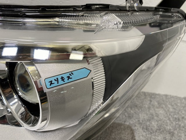 デイズ ハイウェイスター B21W 純正 左 ヘッドライト/ランプ レベライザーキセノン HID STANLEY W1048 日産(141938)