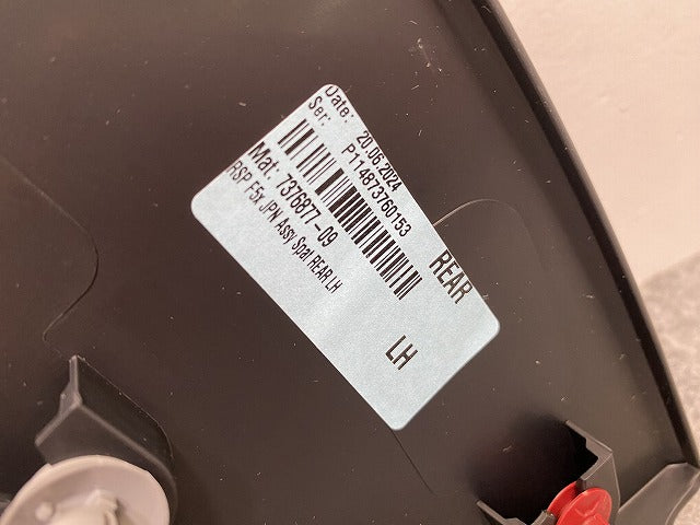 新品!ミニ 3ドア(F56) 純正 左 リア クォーター フェンダーアーチモール/オーバーフェンダー 5177 7 300 821 51777376877 素地(141975)