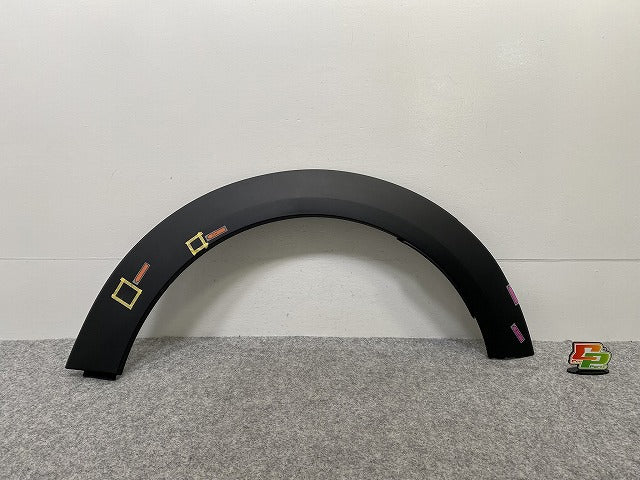 新品!ミニ 3ドア(F56) 純正 左 リア クォーター フェンダーアーチモール/オーバーフェンダー 5177 7 300 821 51777376877 素地(142009)