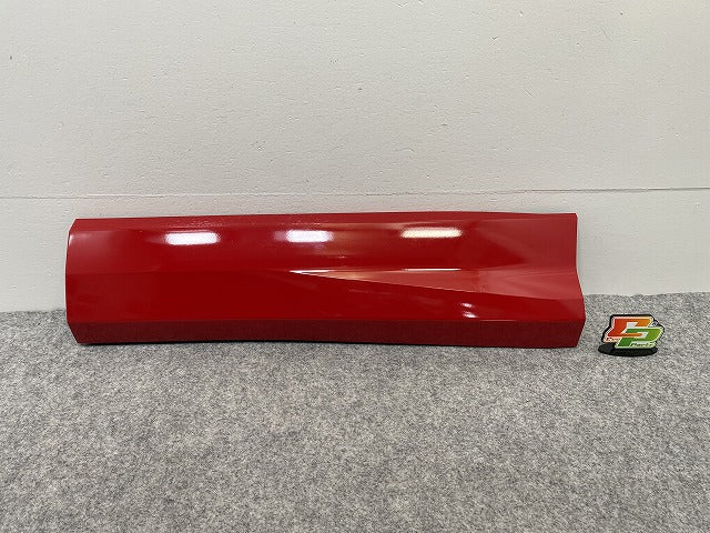 新品!Q3 F3系 純正 左 リア ドア サイドパネル 83A.853.969.A/B 83A853969AGRU タンゴレッドメタリック LY3U アウディ(142046)