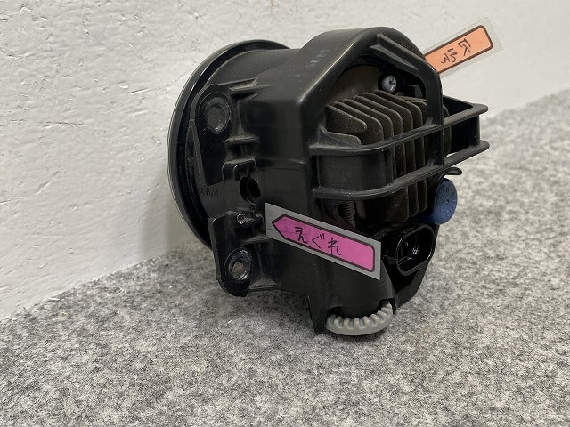 スペーシア カスタム/フレアワゴンカスタムスタイル MK53S/MM53S 純正 右 フォグランプ/フォグライト LED KOITO 114-11092R スズキ(142065)