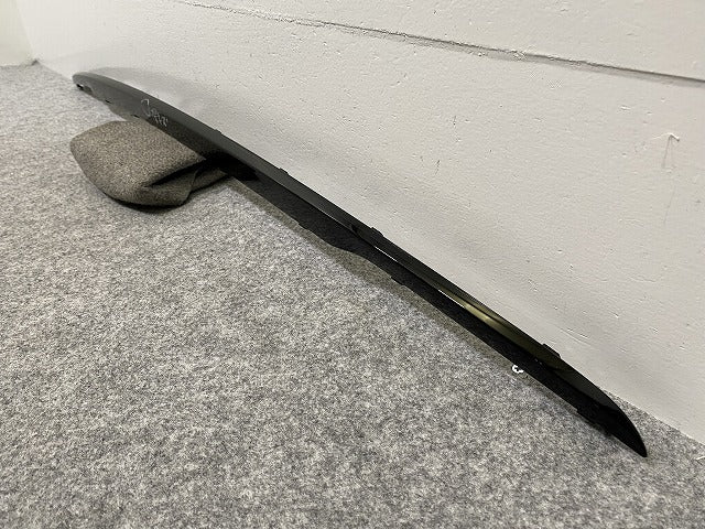 新品!1シリーズ F20 リア バンパーモール 5112 7371758 51127371758 ブラック ソリッド BMW(142083)