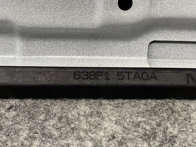 セレナ ハイウェイスター/S/X/G/XV/C27/GFC27/GFNC27/GC27/GNC27 純正 左フロント フィニッシャー 638F1 5TA0A ホワイトパール(142092)