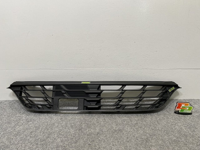 パッソ M700A/M710A 純正 前期 フロント グリル/ラジエーターグリル 53111-B1060 素地 トヨタ(142095)