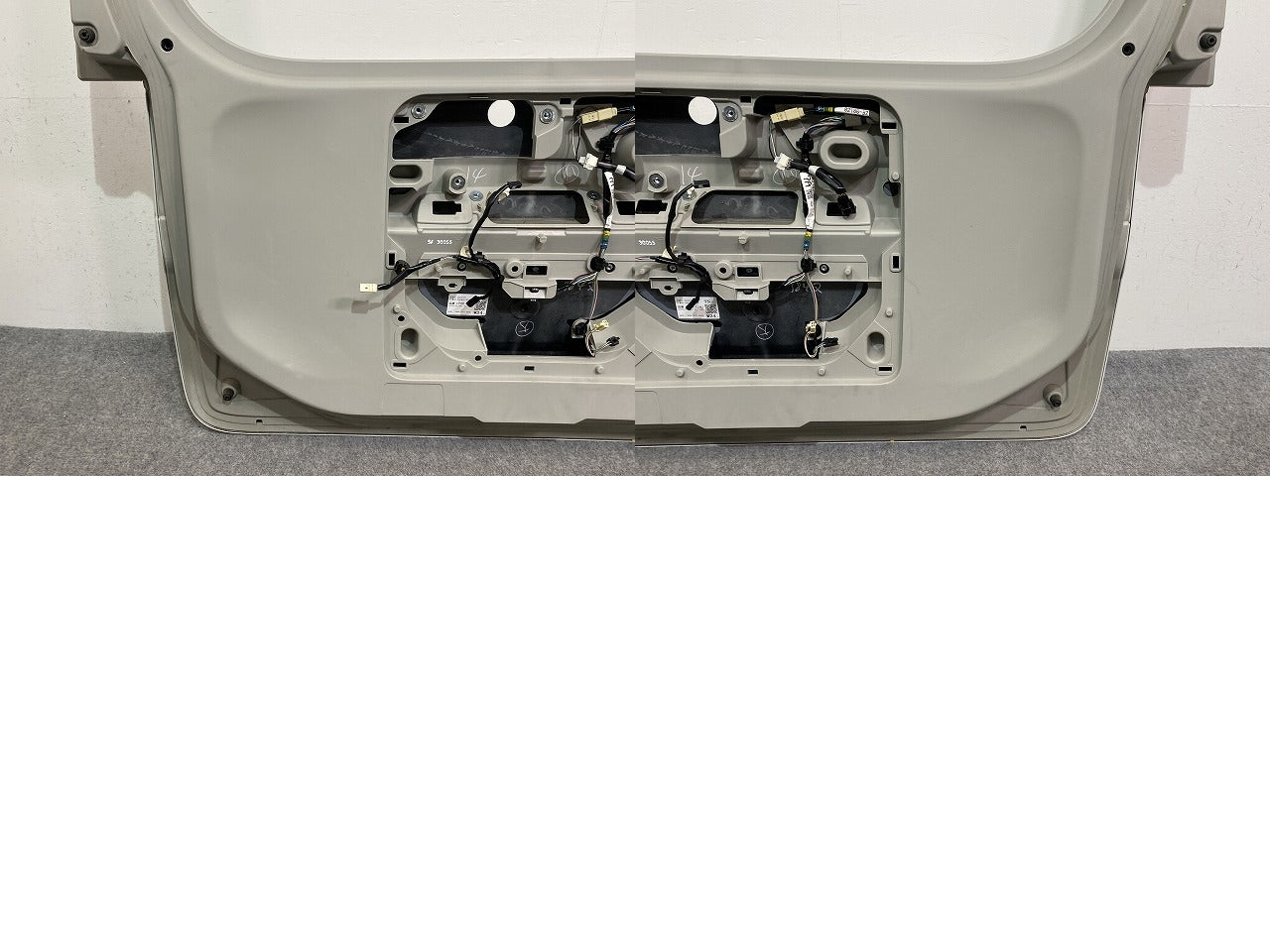 タント LA600S/LA610S 純正 リアゲート/バックドア/リアハッチ 内張り付 67149-B2380/67149B380 ホワイト メタリック ダイハツ(142149)
