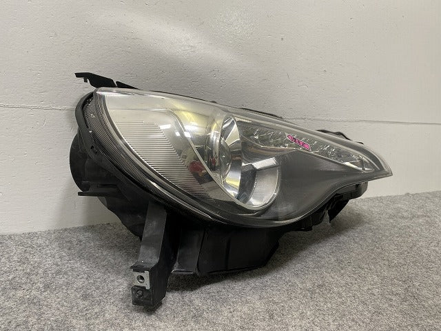86/ハチロク ZN6 純正 前期 右 ヘッドライト/ランプ レベライザー キセノン HID AFS無 刻印AD KOITO 100-60082 トヨタ(127467)