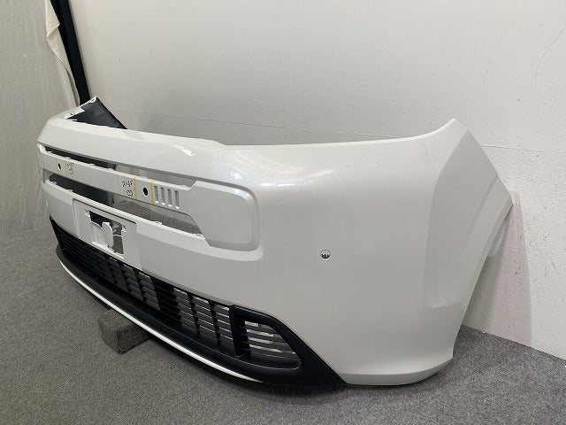 新車取り外し!フリード エアー/GT1/GT3 e:HEV/GT5/GT7 純正 フロント バンパー 71101-33F-J000 プラチナホワイトパール NH609P (142172)