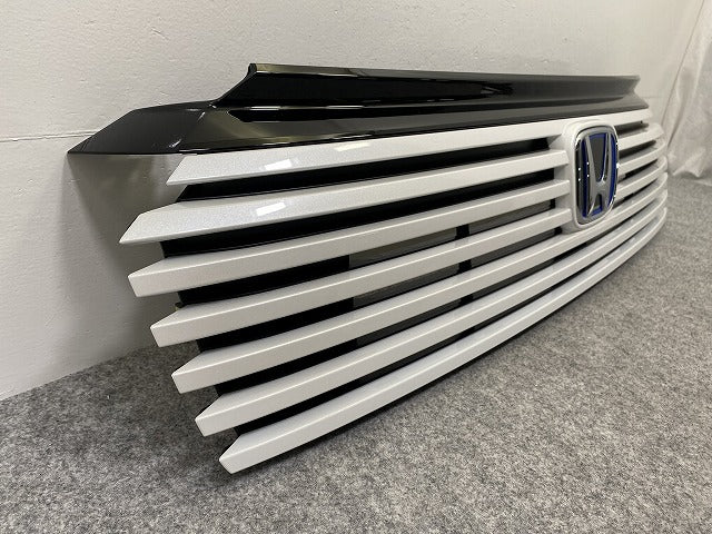 新車取り外し!ヴェゼル/VEZEL RV3/RV4/RV5/RV6 純正 後期 フロント グリル/ラジエーターグリル プラチナホワイトパール NH609P(142185)