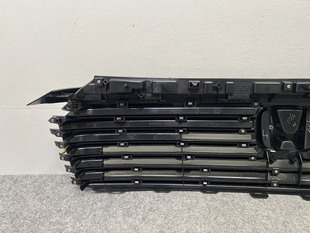 新車取り外し!ヴェゼル/VEZEL RV3/RV4/RV5/RV6 純正 後期 フロント グリル/ラジエーターグリル プラチナホワイトパール NH609P(142185)