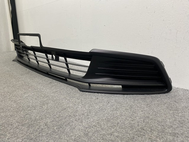 新車取り外し!フィット GR1/GR2/GS4/GS6 e:HEV GR3/GR4 純正 後期 フロント ロア グリル 71151-TZA-N0 素地 ホンダ(142190)