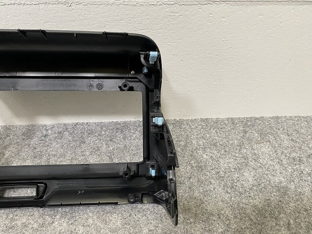 新車取り外し!N-BOX/NBOX Nボックス JF5/JF6 純正  オーディオパネル 77250-32R-00 素地 ホンダ(142199)