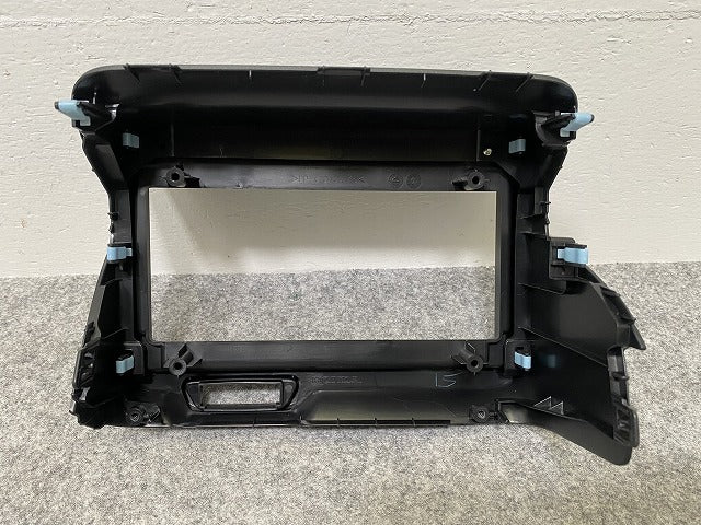 新車取り外し!N-BOX/NBOX Nボックス JF5/JF6 純正  オーディオパネル 77250-32R-00 素地 ホンダ(142201)