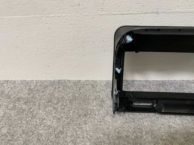 新車取り外し!N-BOX/NBOX Nボックス JF5/JF6 純正  オーディオパネル 77250-32R-00 素地 ホンダ(142204)
