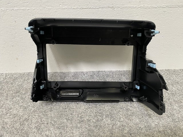 新車取り外し!N-BOX/NBOX Nボックス JF5/JF6 純正  オーディオパネル 77250-32R-00 素地 ホンダ(142208)