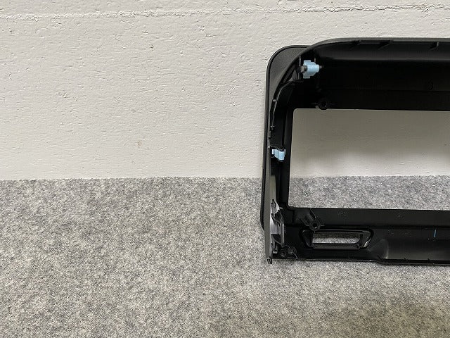 新車取り外し!N-BOX/NBOX Nボックス JF5/JF6 純正  オーディオパネル 77250-32R-00 素地 ホンダ(142209)