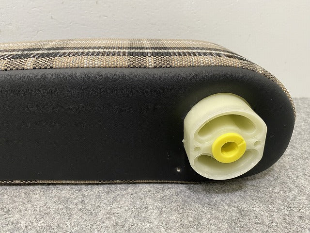 新車取り外し!N-BOX/NBOX Nボックス JF5/JF6 純正  アームレスト/肘掛/ひじ掛け ホンダ(142248)