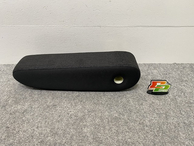 新車取り外し!N-BOX/NBOX Nボックス JF5/JF6 純正  アームレスト/肘掛/ひじ掛け ホンダ(142254)