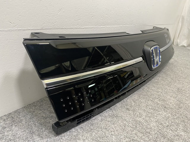 新車取り外し!フリード e:HEV エアー GT5/GT7 純正 フロント グリル/ラジエーターグリル 71202-33F-J01-M1 ブラック ソリッド(142272)
