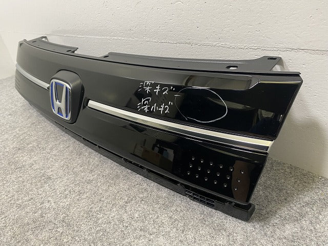 新車取り外し!フリード e:HEV エアー GT5/GT7 純正 フロント グリル/ラジエーターグリル 71202-33F-J01-M1 ブラック ソリッド(142272)