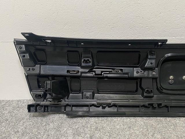 新車取り外し!フリード e:HEV エアー GT5/GT7 純正 フロント グリル/ラジエーターグリル 71202-33F-J01-M1 ブラック ソリッド(142272)