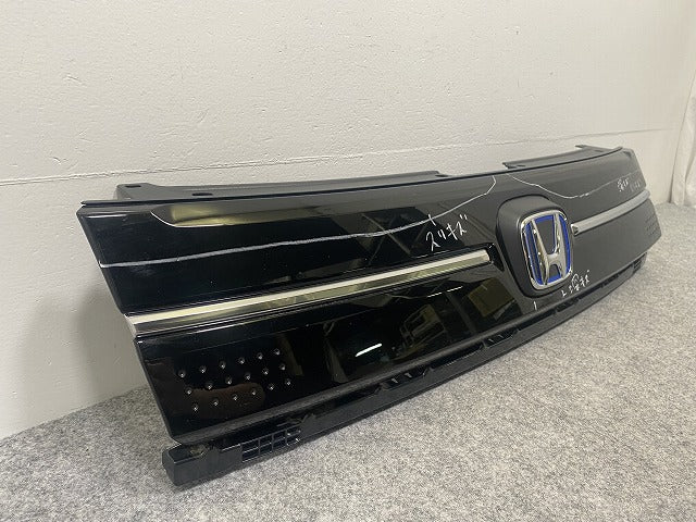 フリード e:HEV エアー GT5/GT7 純正 フロント グリル/ラジエーターグリル 71202-33F-J01-M1 ブラック ソリッド ホンダ(142277)