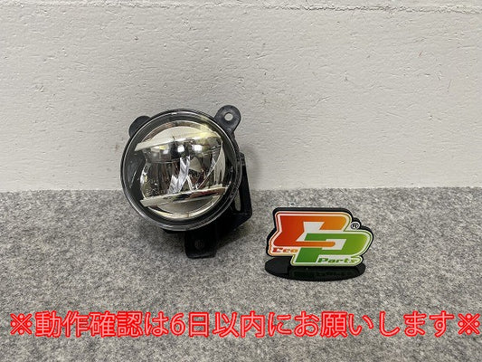 レヴォーグ/LEVORG VN5/VNH 純正 右 フォグランプ/フォグライト LED KOITO 114-11092R スバル(142293)