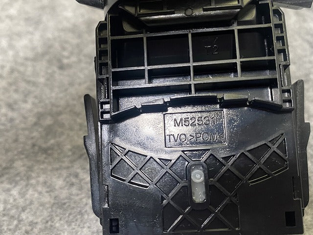 新車取り外し!フィット/NBOX/オデッセイ/S660 純正 右  ライトスイッチレバー M52531 ホンダ(142299)