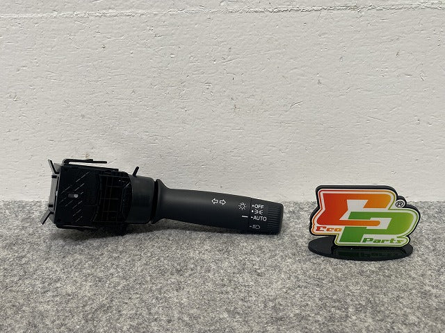 新車取り外し!フィット/NBOX/オデッセイ/S660 純正 右  ライトスイッチレバー M52531 ホンダ(142307)