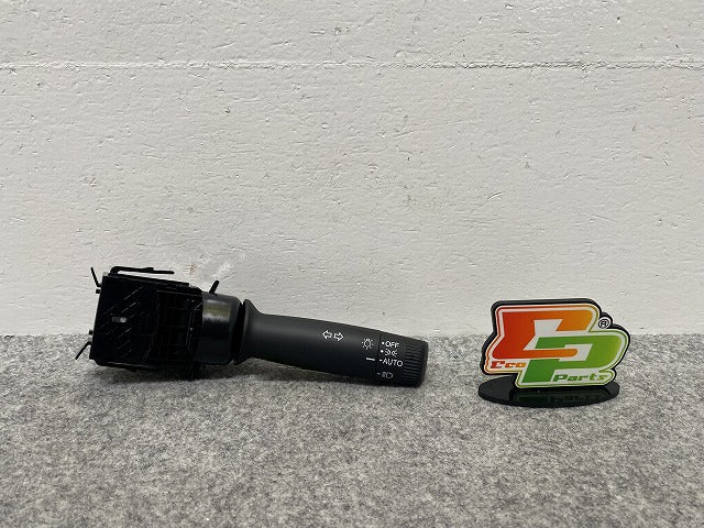 新車取り外し!フィット/NBOX/オデッセイ/S660 純正 右  ライトスイッチレバー M52531 ホンダ(142308)
