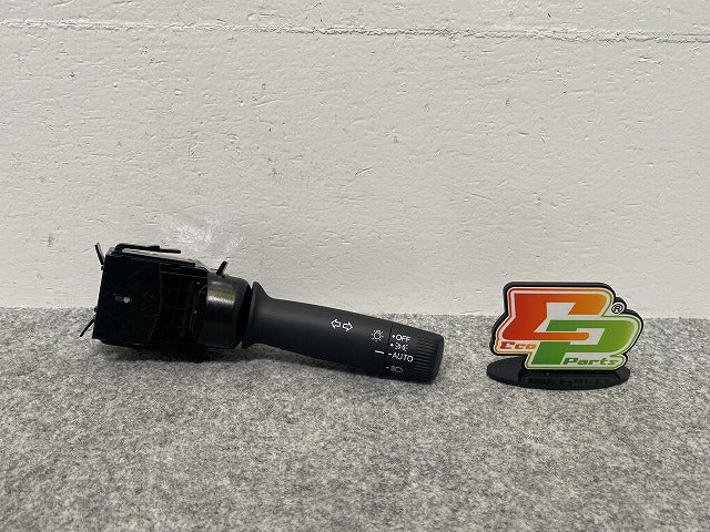 新車取り外し!フィット/NBOX/オデッセイ/S660 純正 右  ライトスイッチレバー M52531 ホンダ(142309)